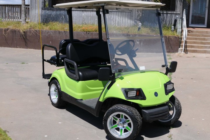 green golf cart