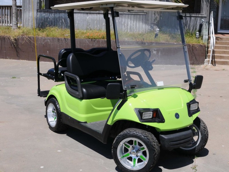 green golf cart