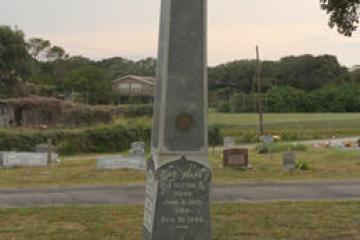history tour by golf cart of the cemetery